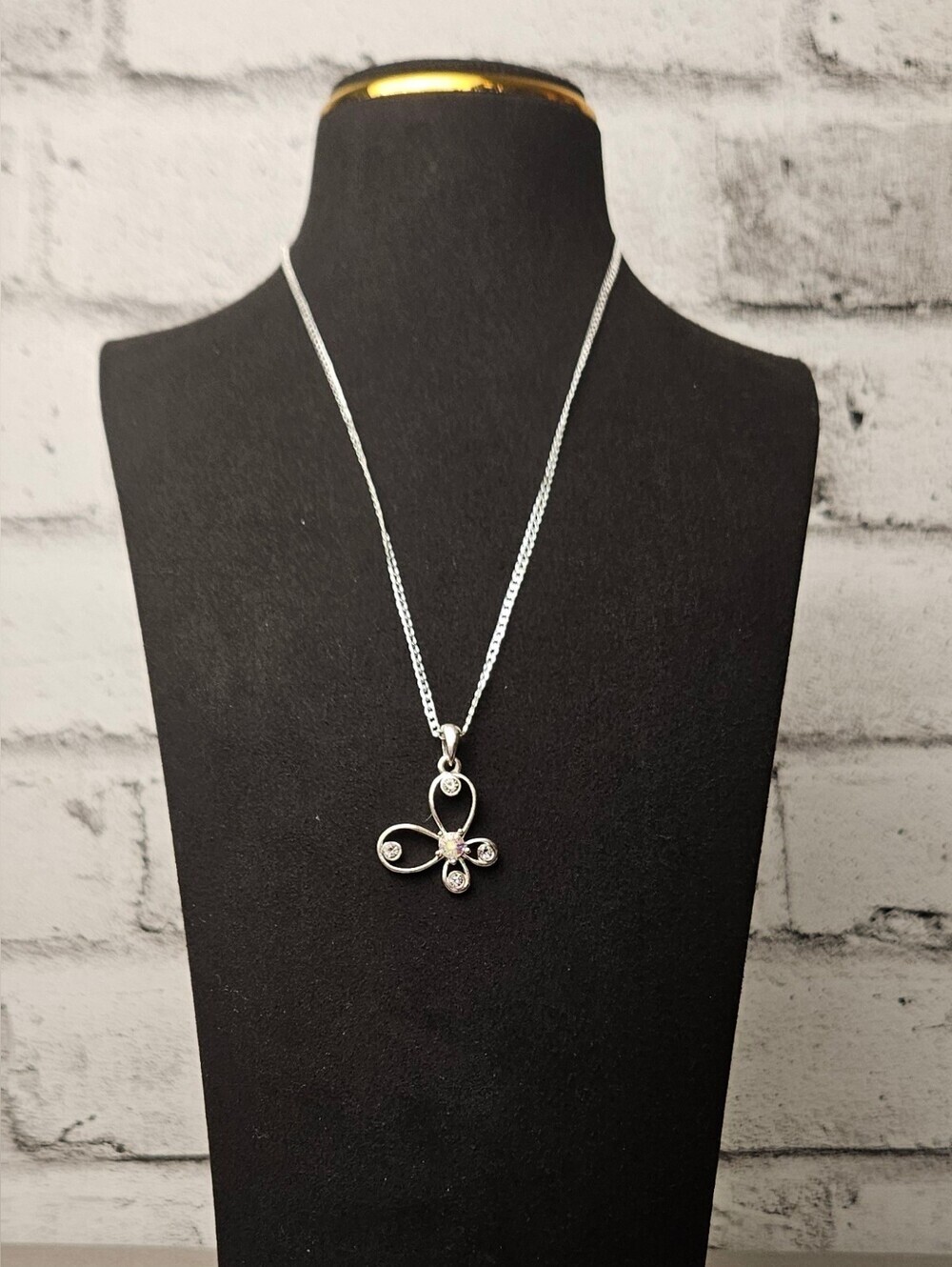 Silver Tone Butterfly Pendant Necklace Rhinestone Y2K Jewelry